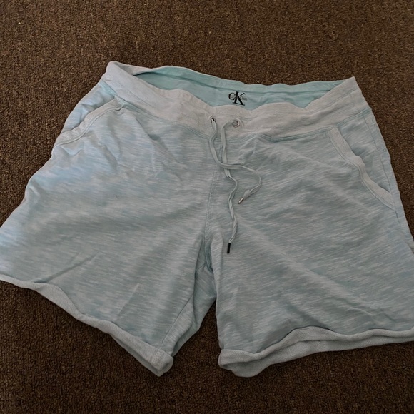 Calvin Klein gym shorts - Picture 1 of 1